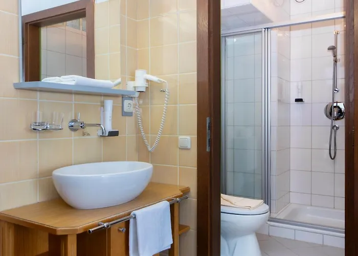 Tirolerhof Gasthof 3*